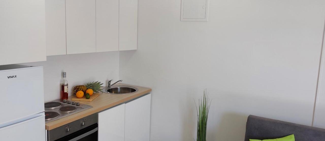 Vip Deluxe Apartment Arian Novalja Exteriér fotografie