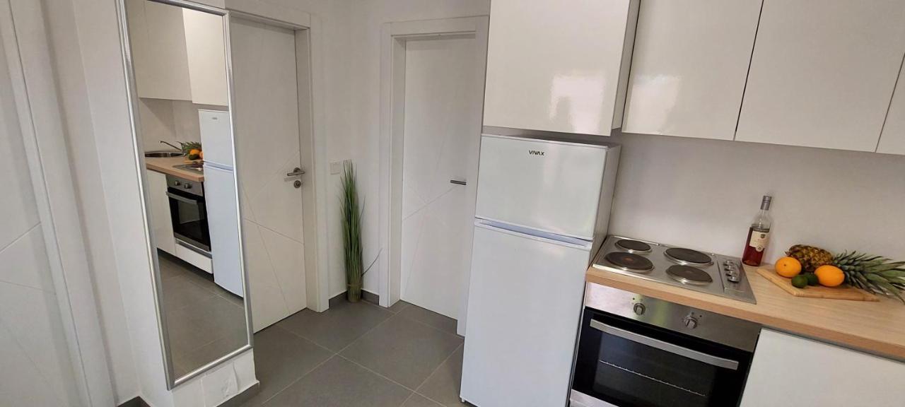 Vip Deluxe Apartment Arian Novalja Exteriér fotografie