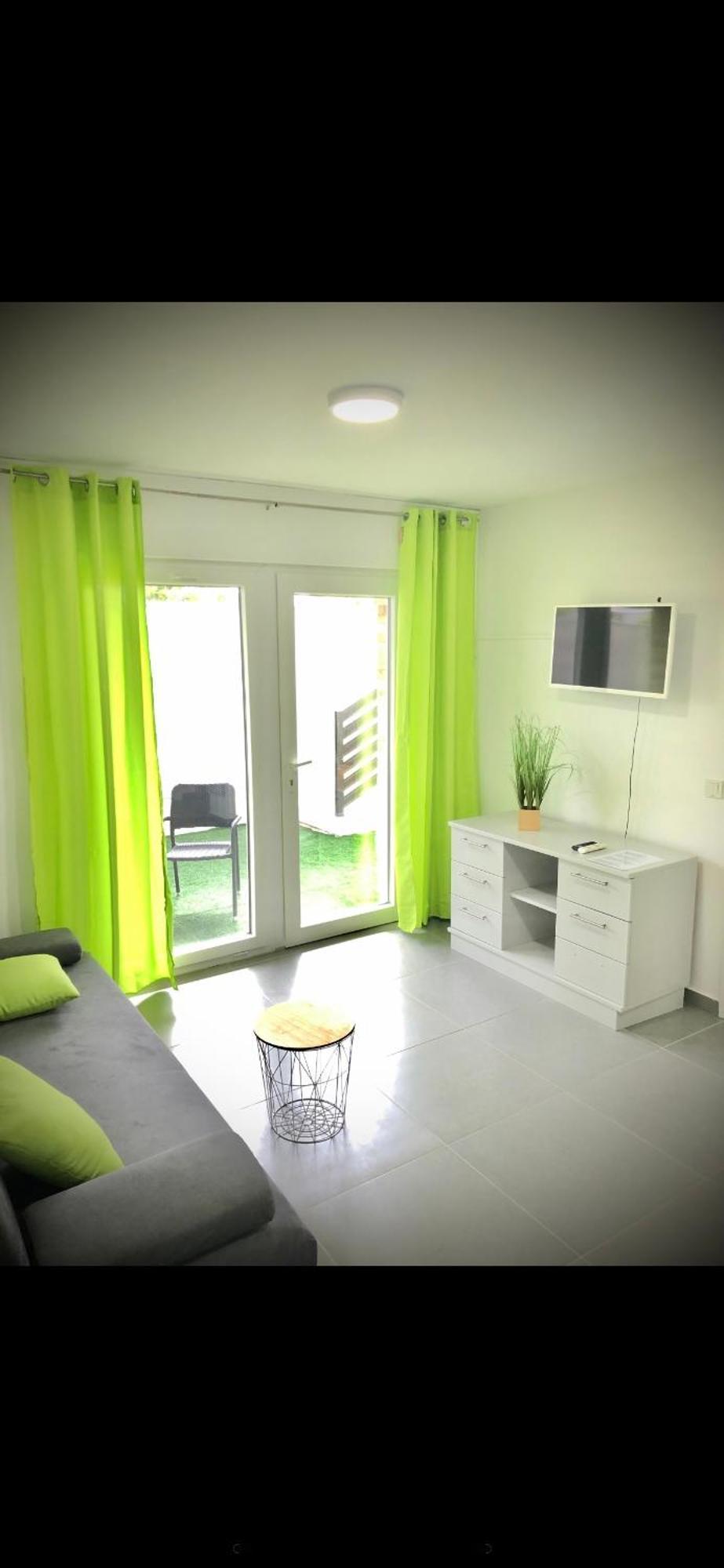 Vip Deluxe Apartment Arian Novalja Exteriér fotografie